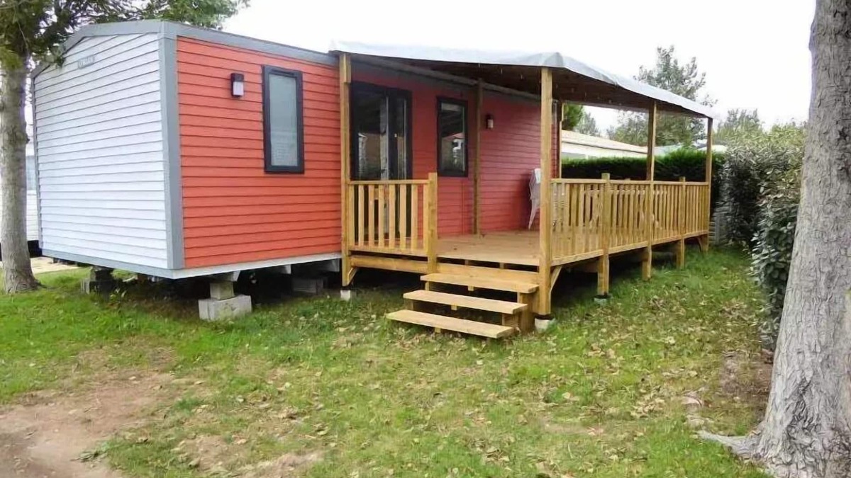 Saint-Gilles-Croix-de-Vie House | Chadotel Bahamas Beach * - C- Baltic mobile home 3 bedrooms 6 to 8 people - 6 people. included in the price