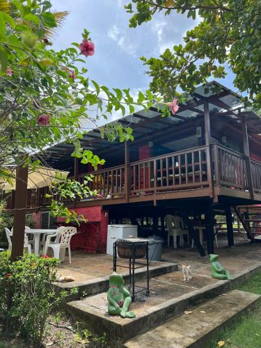 Barreirinhas Ski Chalet | Chalé EcoResort no Rio Preguiças