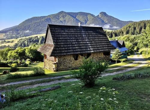Zazriva Ski Chalet | Chalúpka pod Rozsutcom