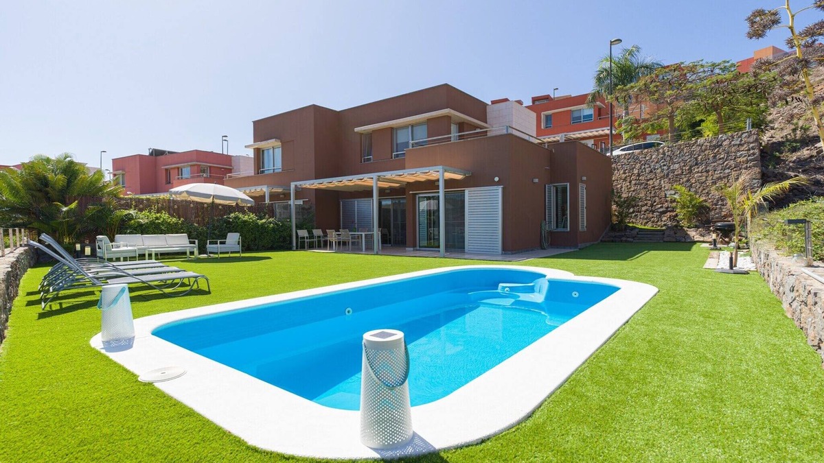 Salobre Ski Chalet | Chalet in Salobre with Private Heated Pool