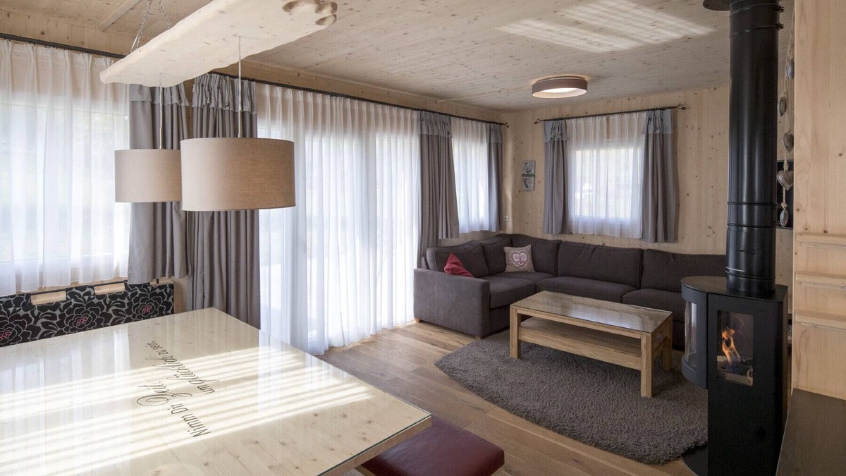 Sankt Lorenzen ob Murau Ski Chalet | Chalet # 56 with 4 Bedrooms, sauna & swim spa