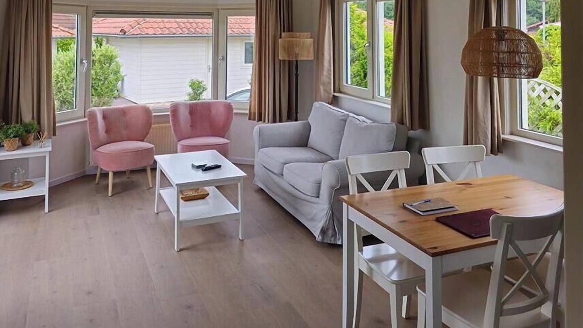 Sint-Annaland Resort | Chalet 110 - Two Bedroom Resort, Sleeps 4