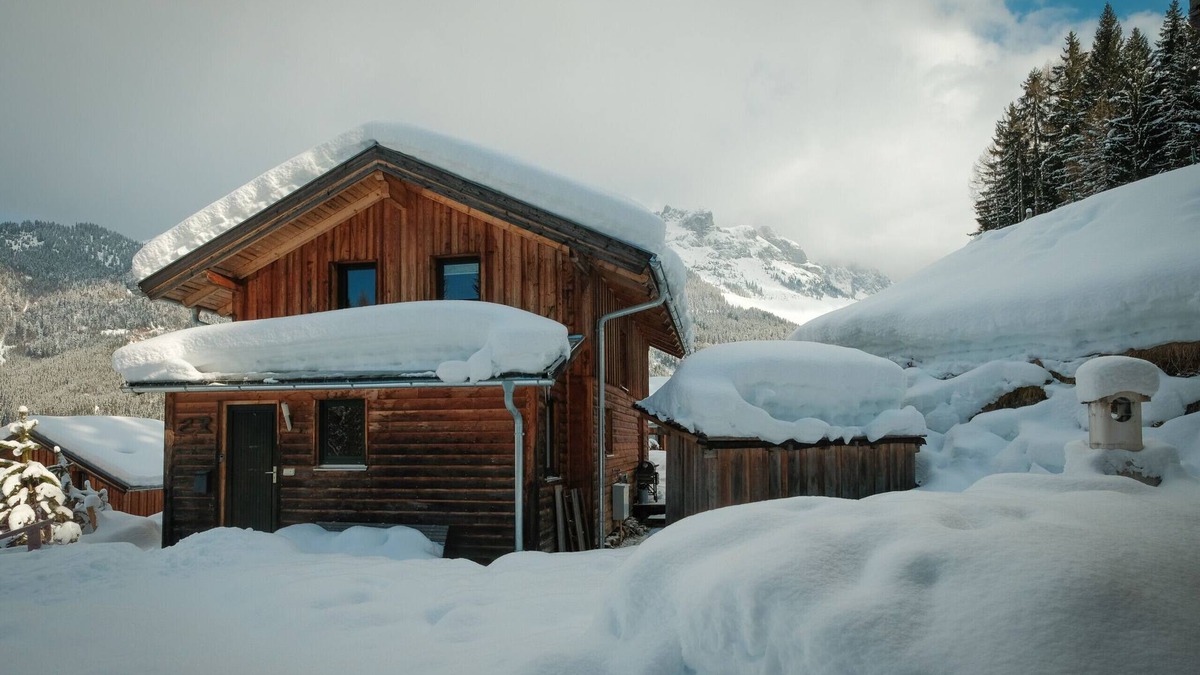 Annaberg im Lammertal Ski Chalet | Chalet # 22 with 3 BR for up to 6 people