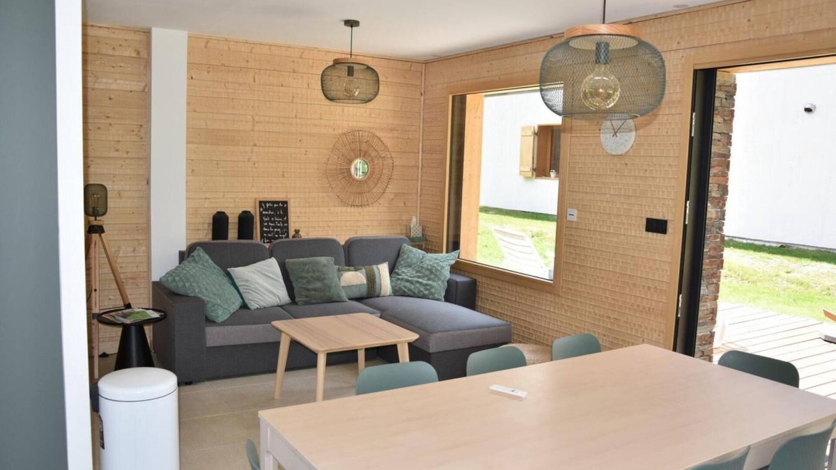Pralognan-la-Vanoise Ski Chalet | Chalet, 300m from ski slopes, Ground floor, parking, ski locker, 85m², Pralognan-la-Vanoise