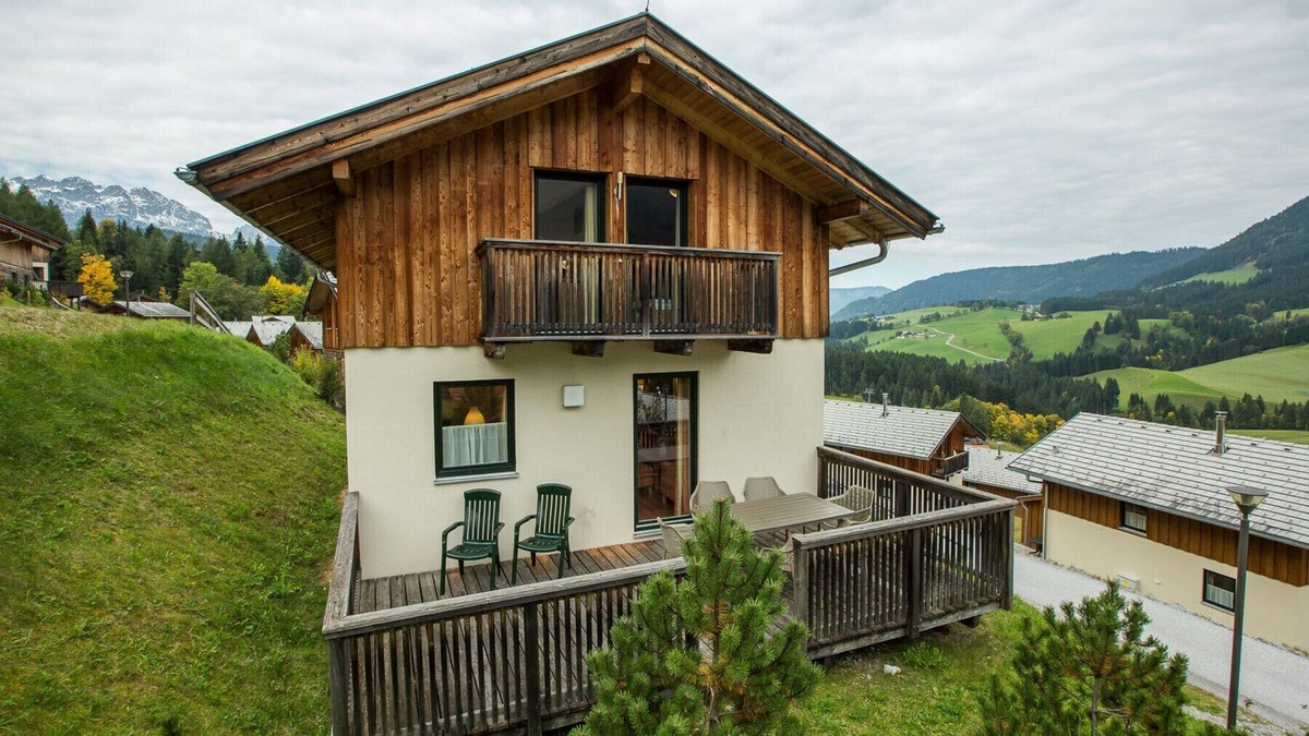 Annaberg im Lammertal Ski Chalet | Chalet # 35 with 3 BR for up to 6 people