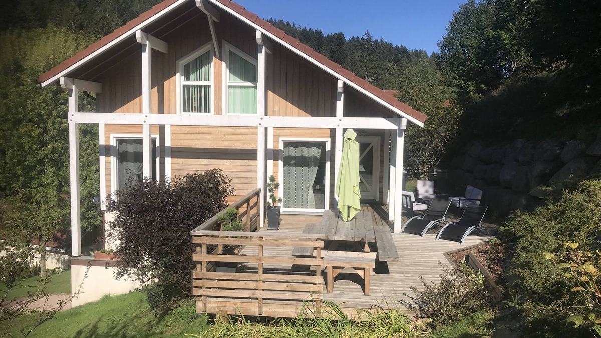 Xonrupt-Longemer Ski Chalet | Chalet 8 pers, comfortable 4 * with sauna, furnished terrace, garage