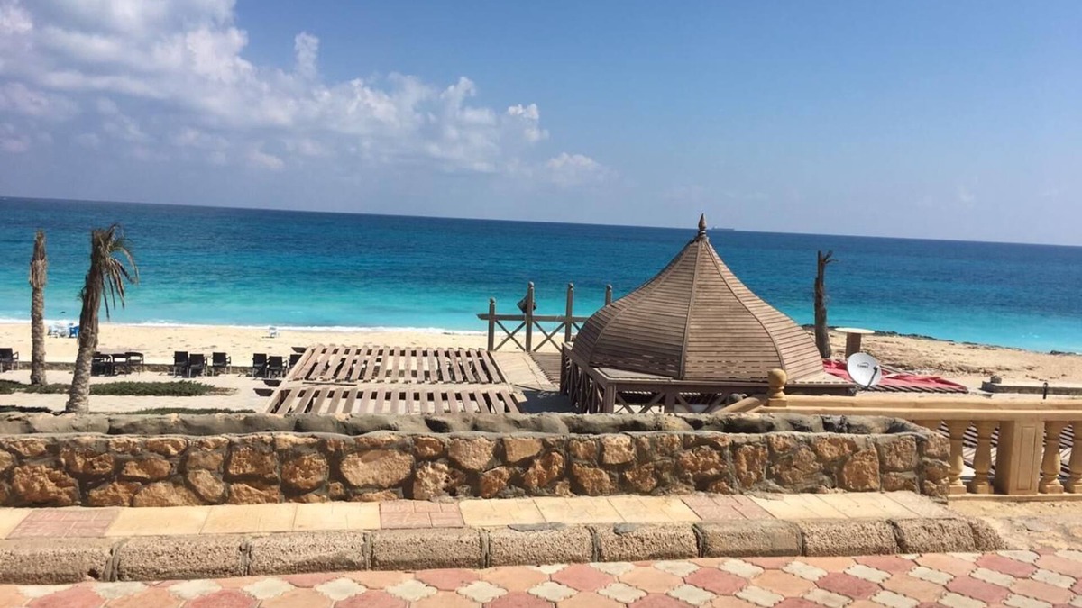 Ad-Dab'ah Ski Chalet | chalet 90 sq. m with one bed room and reception first raw sea view