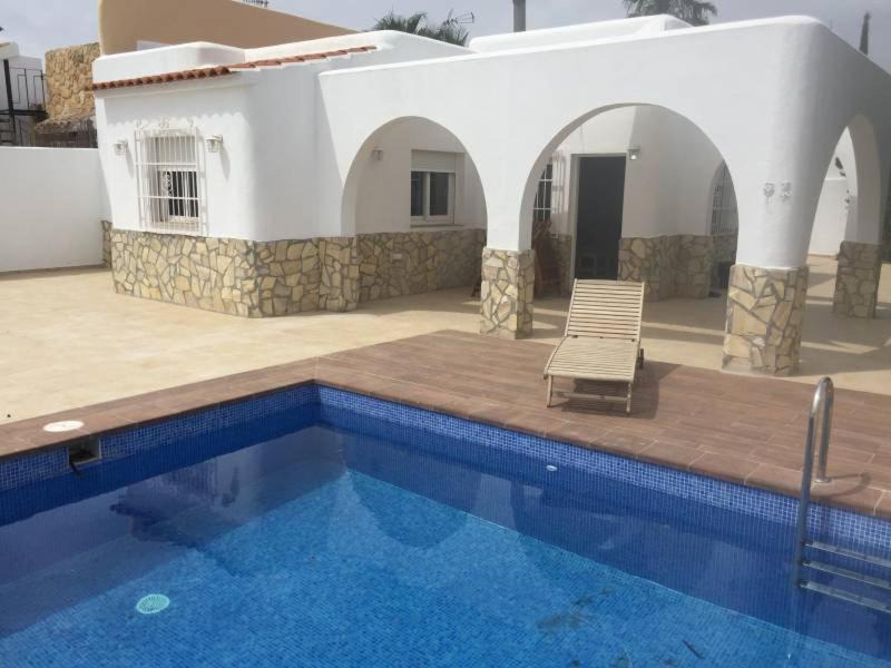 Puerto Rey House | CHALET A 100 M DE LA PLAYA. 933