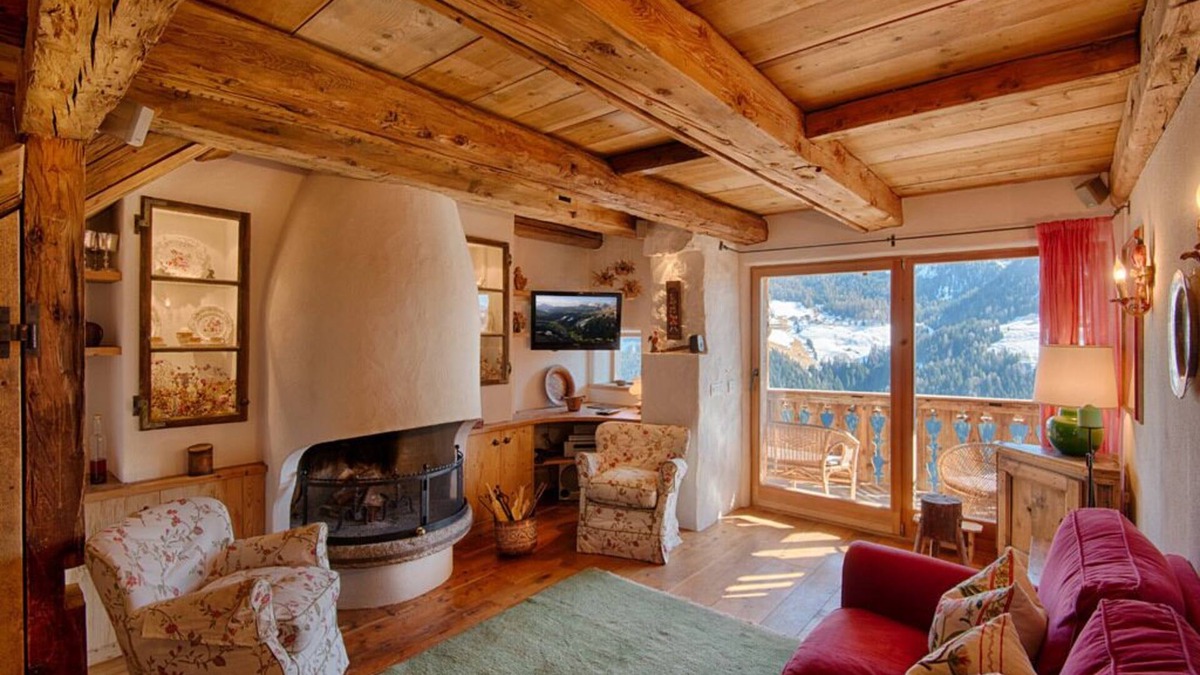 Longiaru Ski Chalet | Chalet AiareinYour private retreat in the Dolomites.nWhere comfort meets nature.