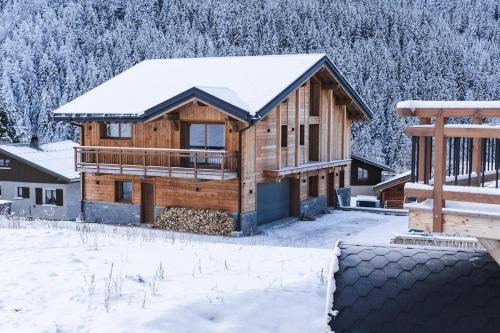 Nancroit Ski Chalet | CHALET ALIET 1500 - 18 personnes PEISEY NANCROIX - LES ARCS - LA PLAGNE - PARADISKI