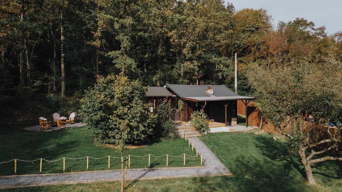 Sevry Ski Chalet | Chalet aux Portes des Ardennes Avec spa Extérieur, Jardin & Terrain de Pétanque