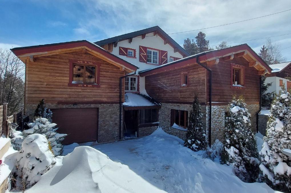 Superbolquere Ski Chalet | Chalet Azimut