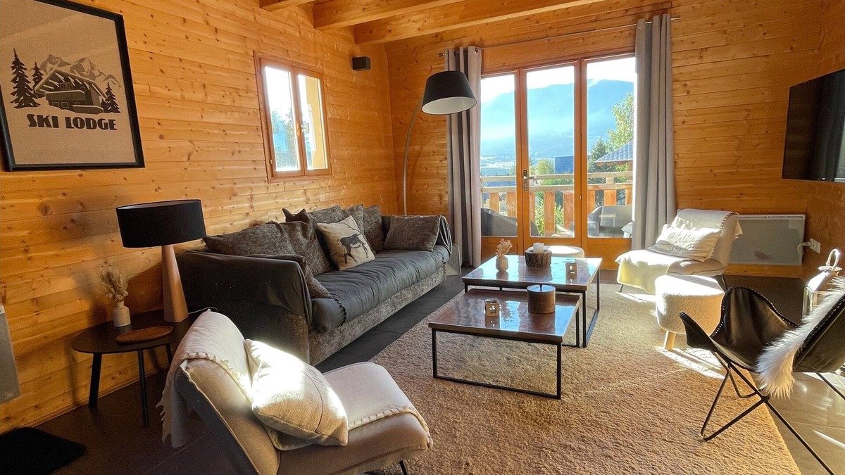 Superbolquere House | Chalet Bolquera - Four Bedroom House, Sleeps 8