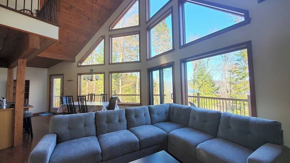 Saint Donat Ski Chalet | Chalet Evergreen, with panoramic view