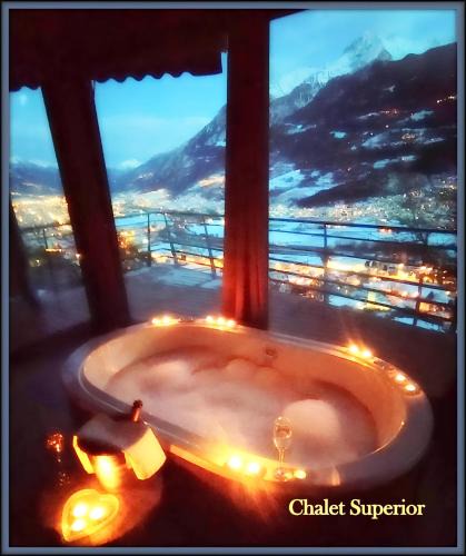 Sarre Apartment | CHALET con JACUZZI VISTA MONTAGNE