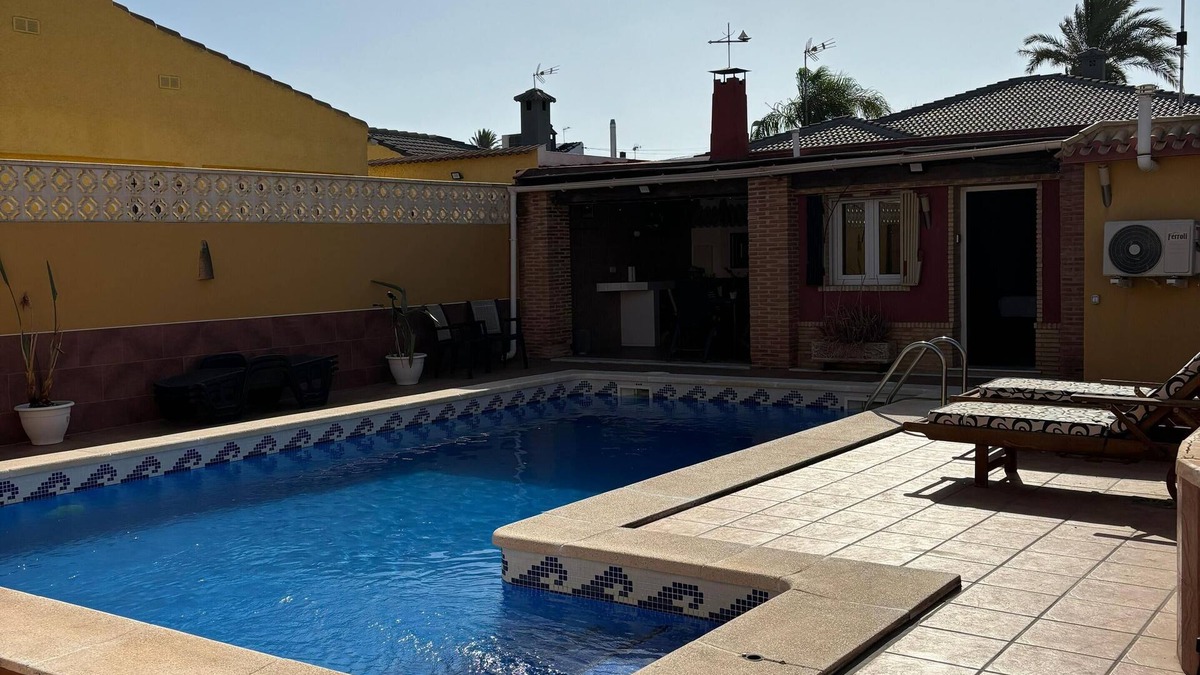 Los Balcones Ski Chalet | Chalet con Piscina en Los Balcones,torrevieja, (apta Para Mascotas