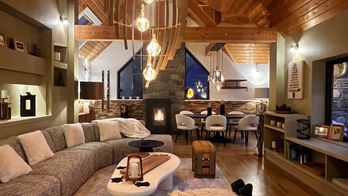 Guchan Ski Chalet | Chalet Crystal 4 étoiles.