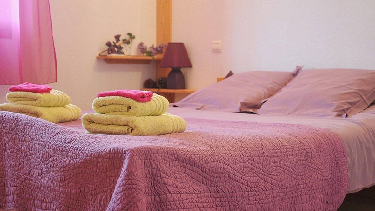 Feissons-sur-Salins Cottage | CHALET DE LA YODINE - GITE 27 PEOPLE IN SAVOY - TARENTAISE VANOISE Bedroom 8