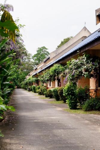 Hat Yai Hotel | Chalet De Palm Resort ปาล์มชาเล่ต์ รีสอร์ท