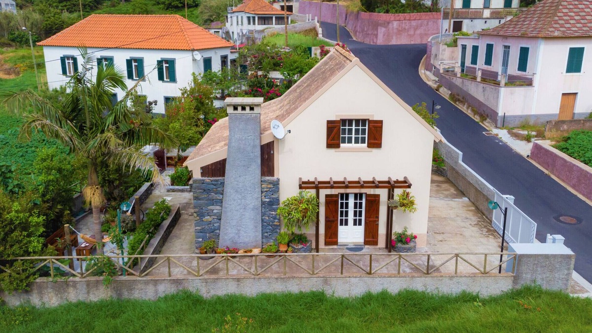 Porto Moniz Cottage | Chalet do Monte Porto Moniz by Madeira Sun Travel