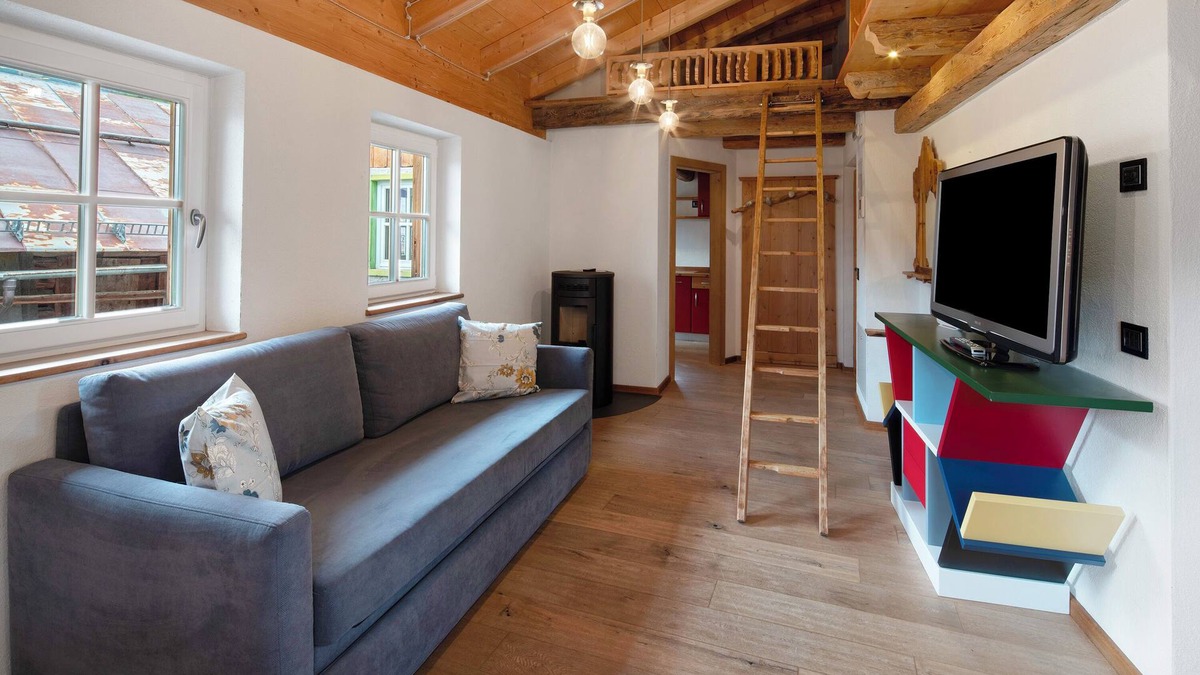 Campitello di Fassa Ski Chalet | Chalet 'Dolomites Pian' with Mountain View and Wi-Fi