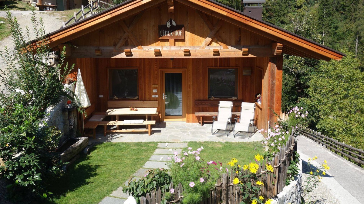 Rifiano Ski Chalet | Chalet "Ebnerhof" with Mountain View, Wi-Fi & Garden