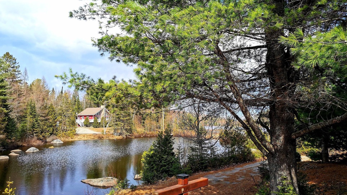 Chertsey House | Chalet et spa : Le Chantelois