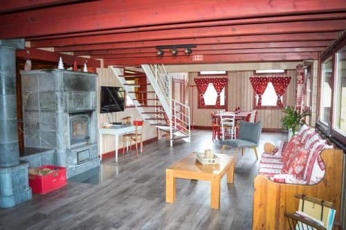 Vagney Ski Chalet | Chalet familial à Vagney + Jardin et Terrain de Bowling