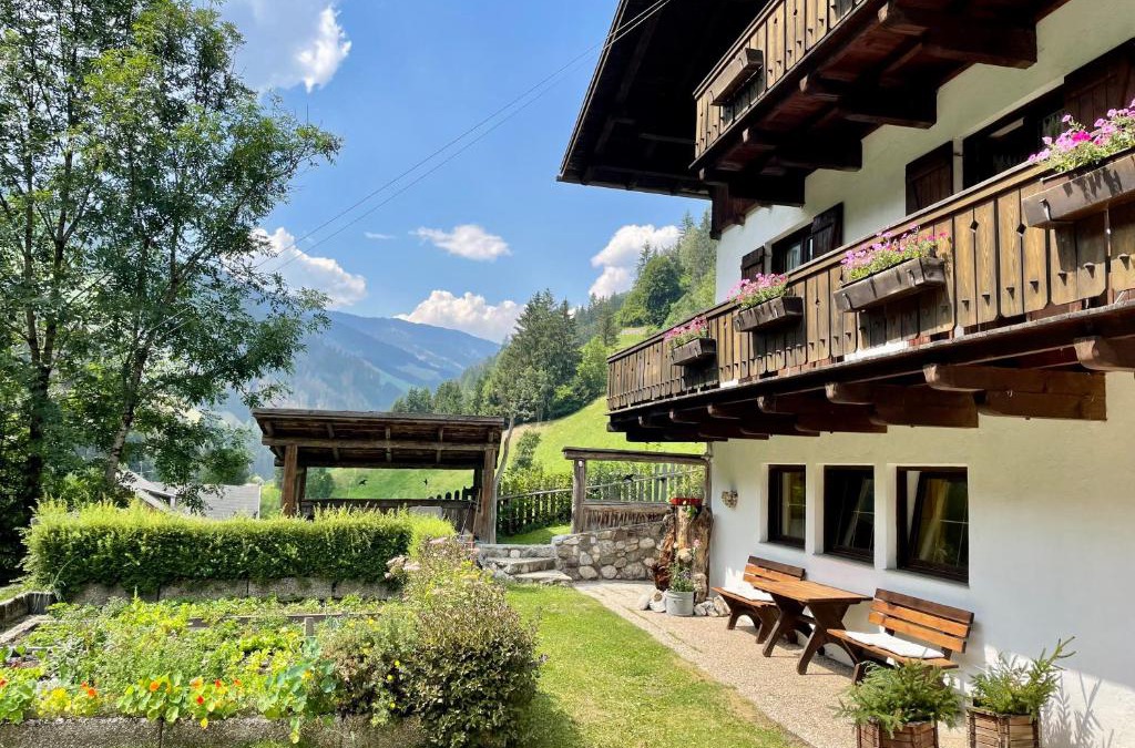 Mareo Apartment | Chalet Forciagn