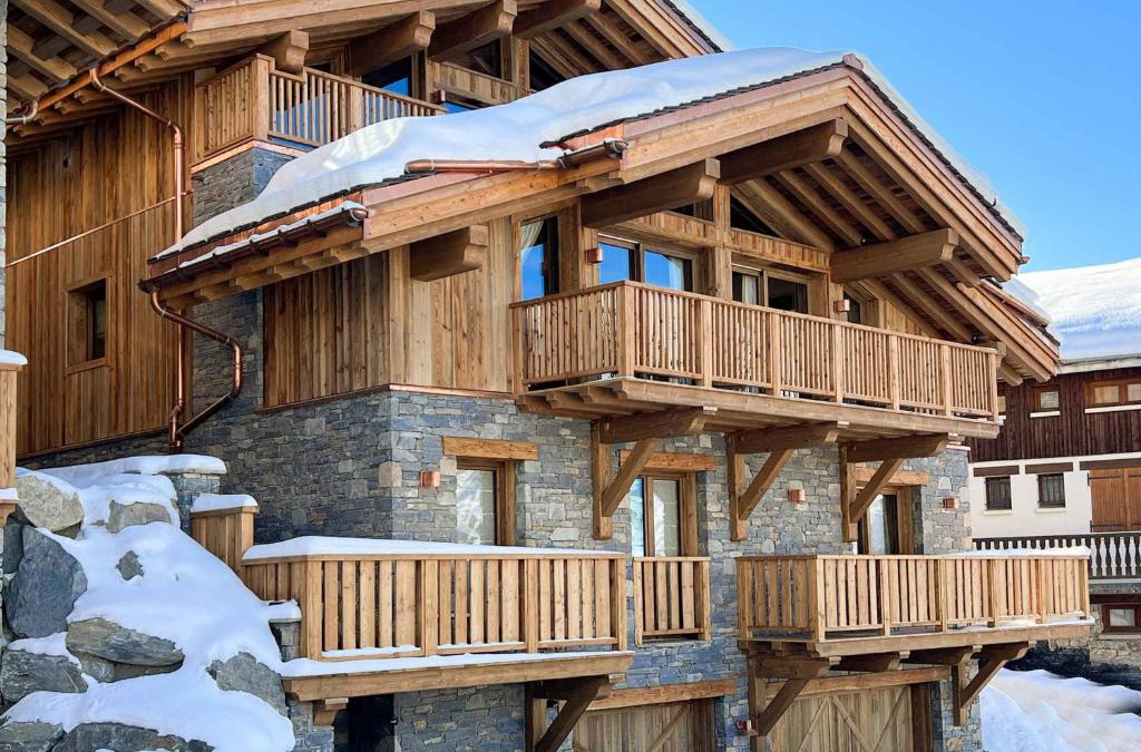 Les Belleville Ski Chalet | Chalet Neuf avec Piscine, Jacuzzi, Sauna, Hammam et Salle de Cinéma à Saint-Martin de Belleville - FR-1-570-25