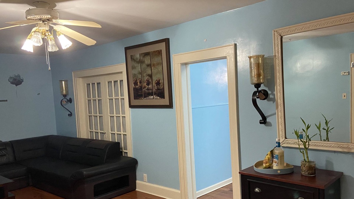 Bellmore Apartment | Chalet Home, Central Location: Nassau, Long Island NY