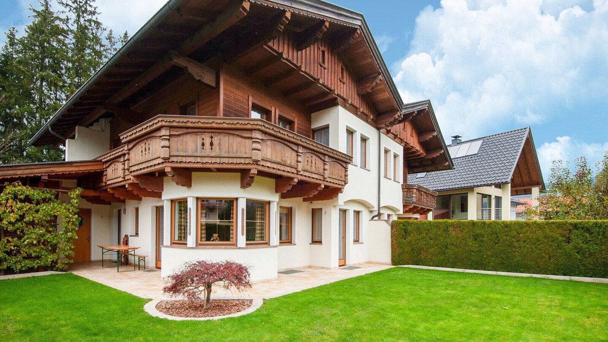 Reith im Alpbachtal House | Chalet in Reith near Ski Slopes