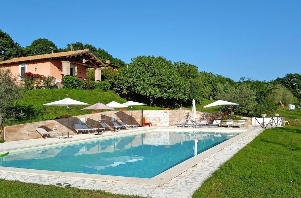 Bolsena Apartment | Chalet in Bolsena with terrace