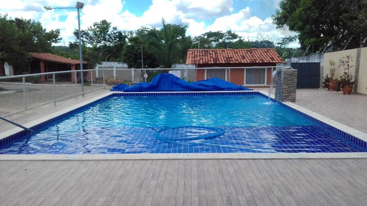 Setor Lagoa Quente House | Chalet in Caldas Novas for 10 people