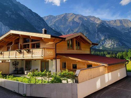 Leutasch Apartment | Chalet in Leutasch near Ski Trails