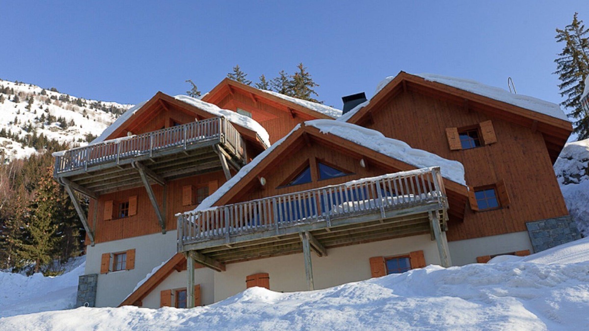 Oz Ski Chalet | Chalet in Oz station from 8 to 20 pers