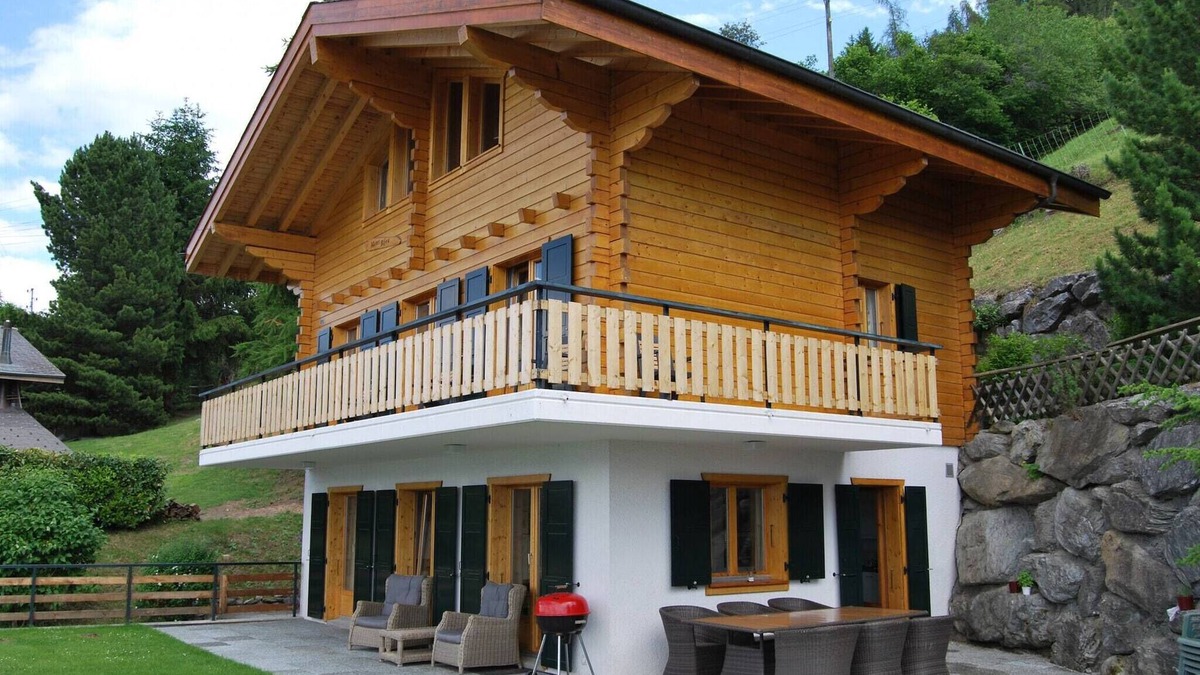 Veysonnaz Ski Chalet | Chalet in Veysonnaz with valley view