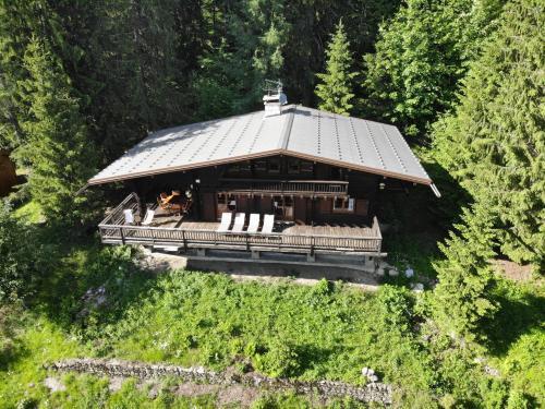 Les Carroz-d'Araches Ski Chalet | Chalet Krystal