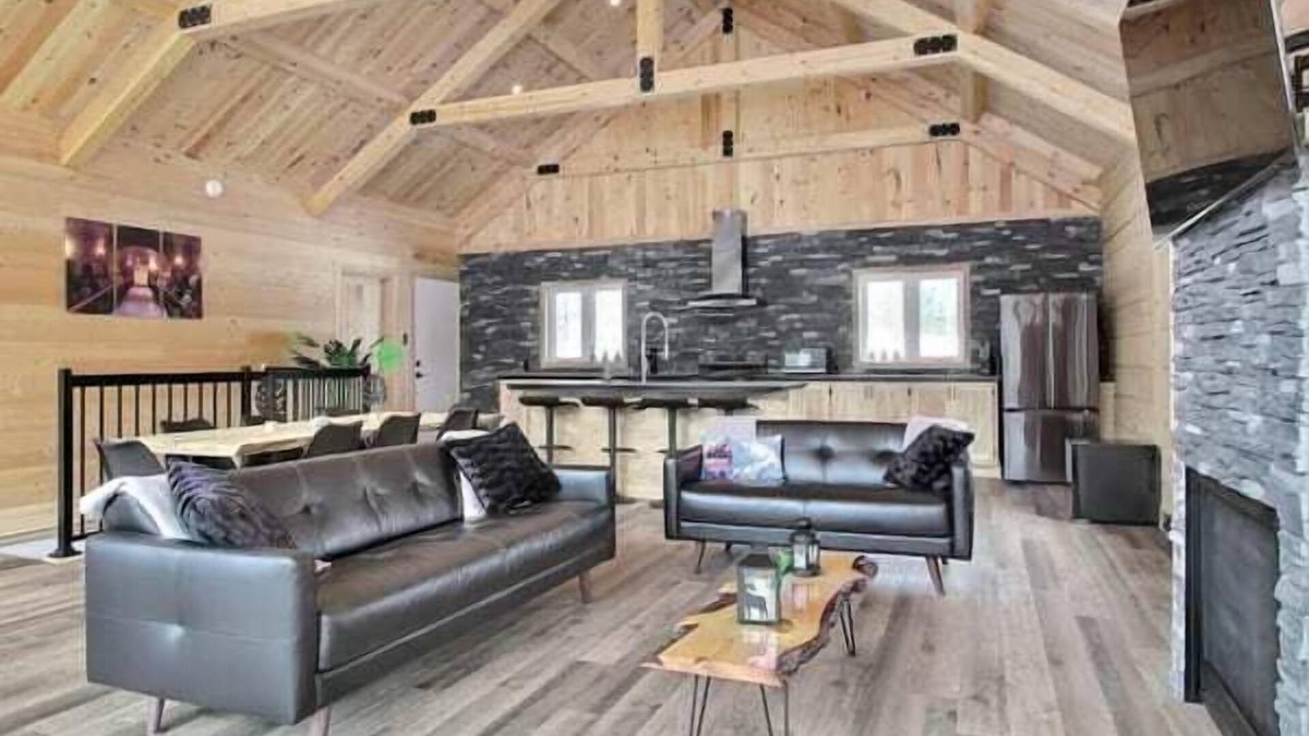 Saint-Philemon Ski Chalet | Chalet l'Amical | Scandinave avec Spa
