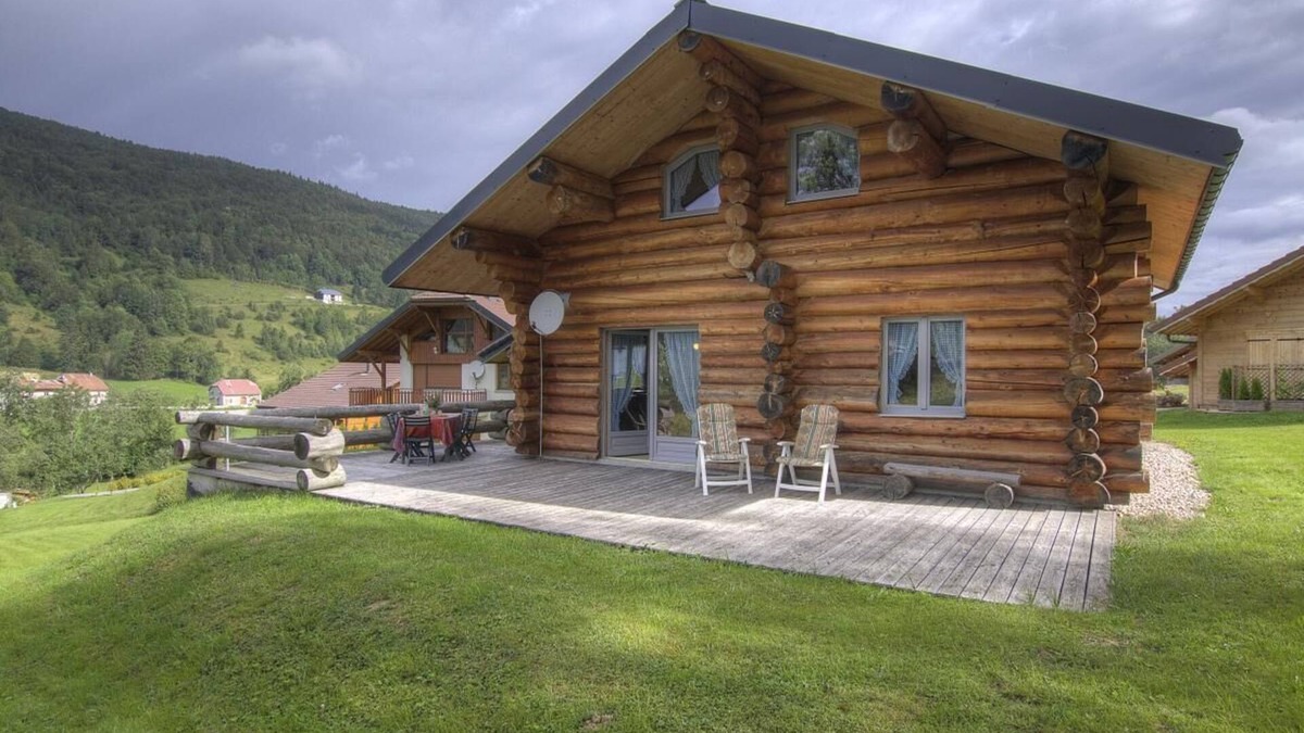 Lelex House | Chalet La Fuste Monts Jura