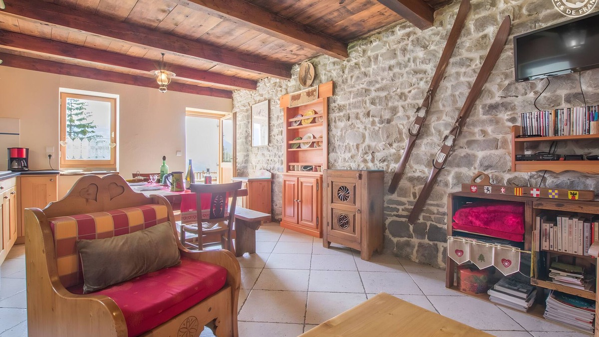 Montricher-Albanne Apartment | Chalet 'Le Lagopede' with Mountain View and Wi-Fi