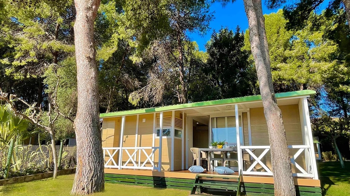 Miami Platja House | Chalet Mediterranean with terrace
