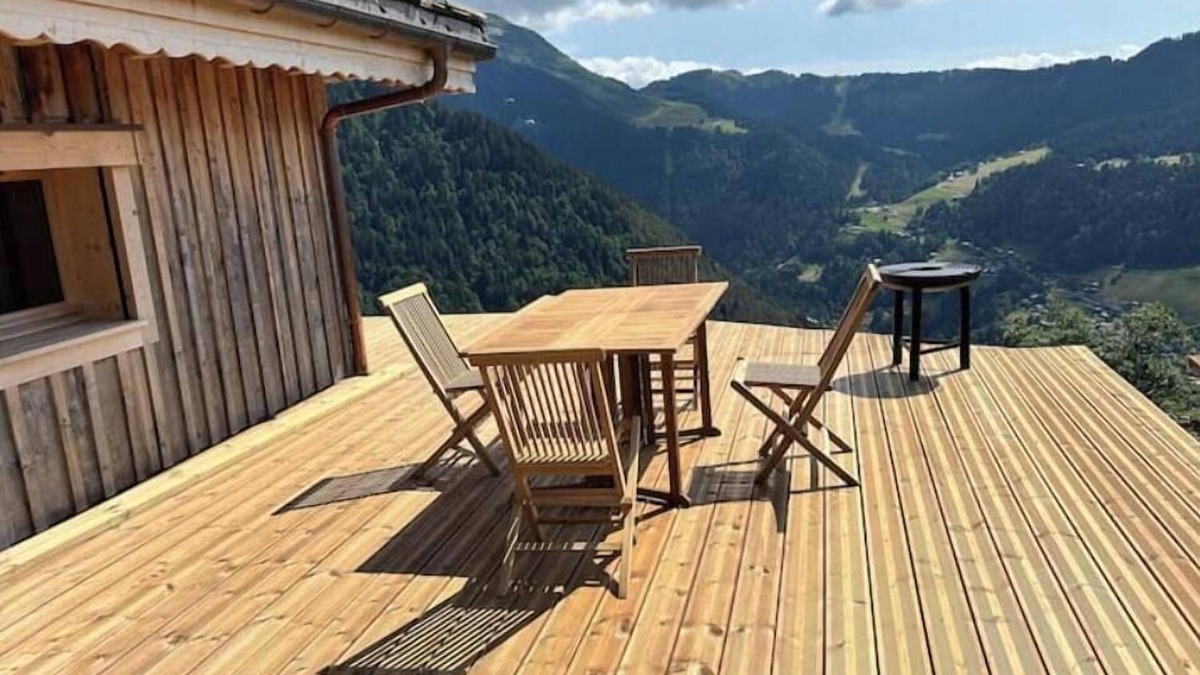 Les Prodains Ski Chalet | Chalet Morzine