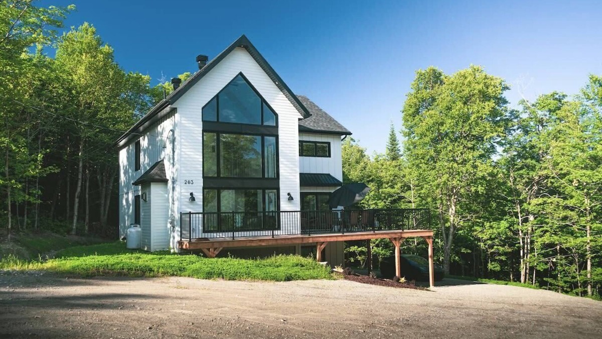 Saint-Philemon Ski Chalet | Chalet Oasis - Spa and Incredible view