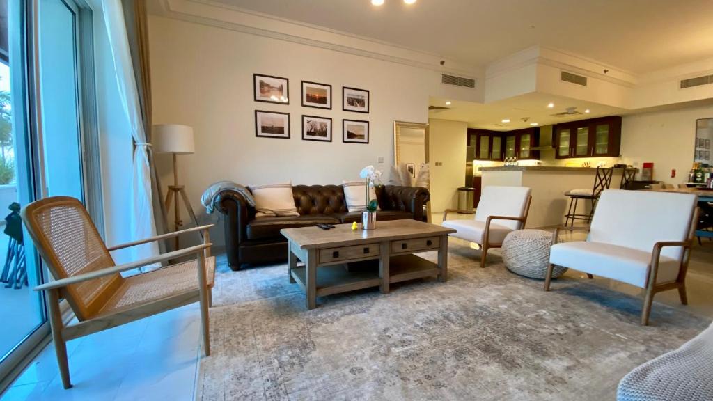 Doha Ski Chalet | CHALET ON THE BEACH