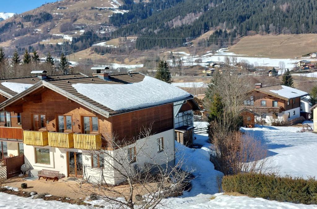 Bruck an der Grossglocknerstrasse House | Chalet Peter