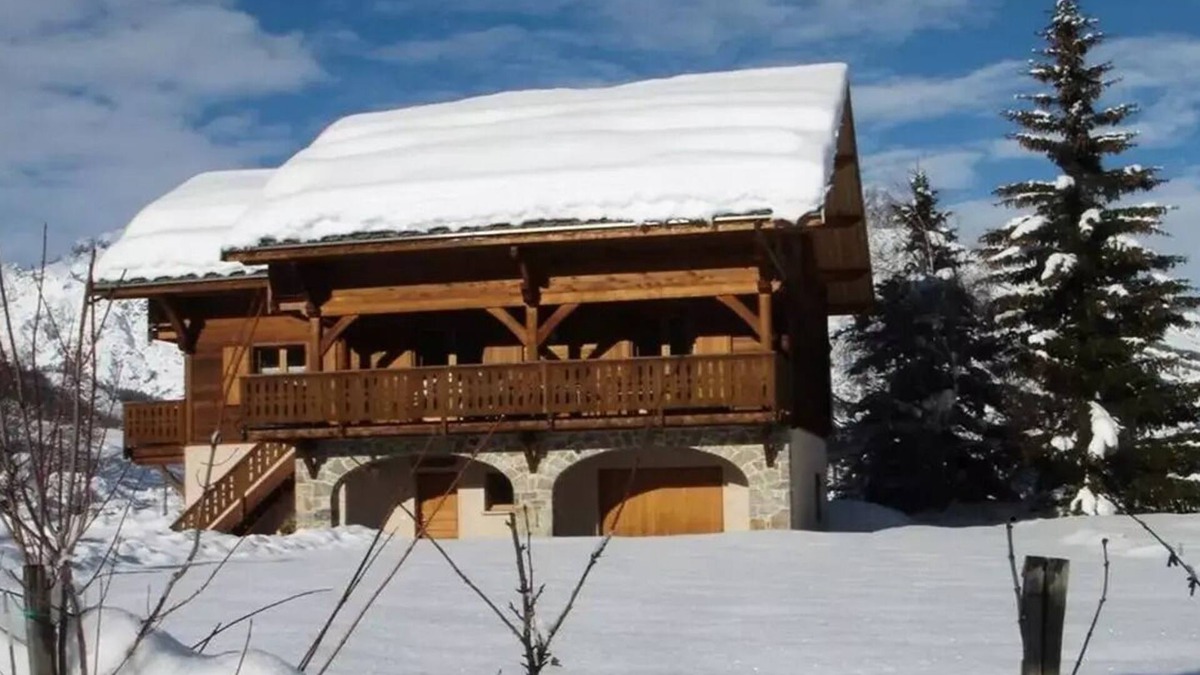 Puy-Saint-Vincent Ski Chalet | Chalet Pierre-puy-saint-vincent 1400 - Magnificent chalet with 12 beds close to the slopes