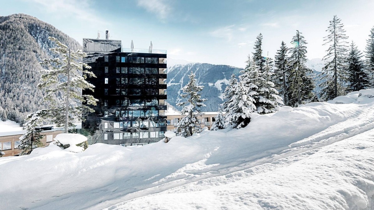Großdorf Ski Chalet | Chalet resort in Kals am Großglockner