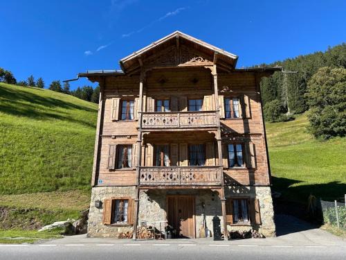 Peist Ski Chalet | Chalet Schluechtyi