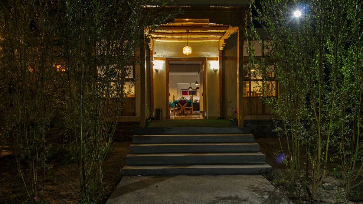 Nubra Valley Hotel | Chalet Seabuckthorn